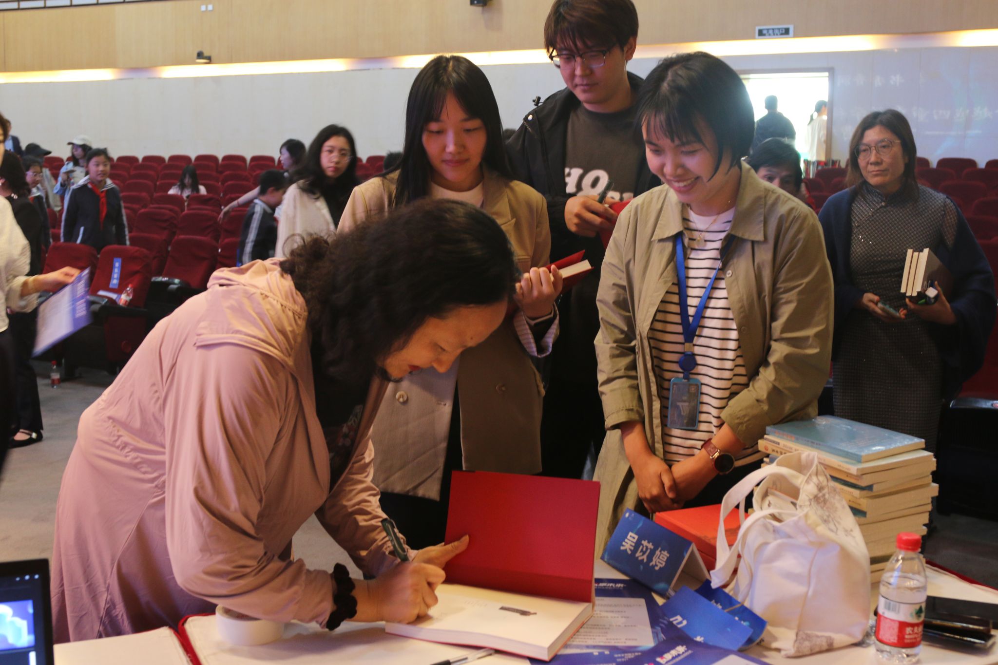 IMG_3687.JPG IMG_3687.JPG